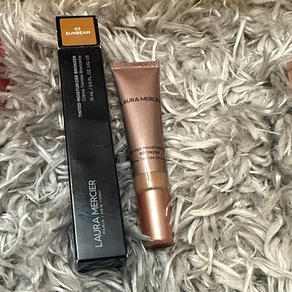 Laura Mercier Tinted Moisturizer Bronzer - Sunbeam